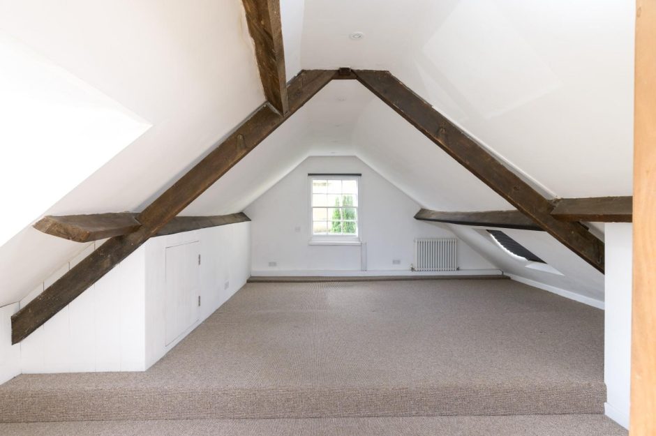 Penthouse Hill, Bath