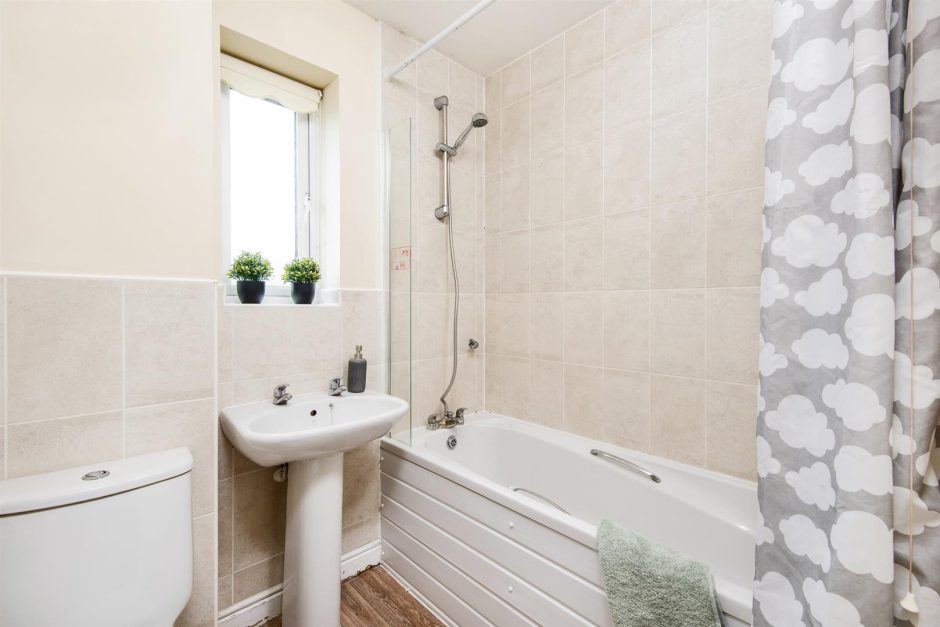 Middlewood Close, Bath