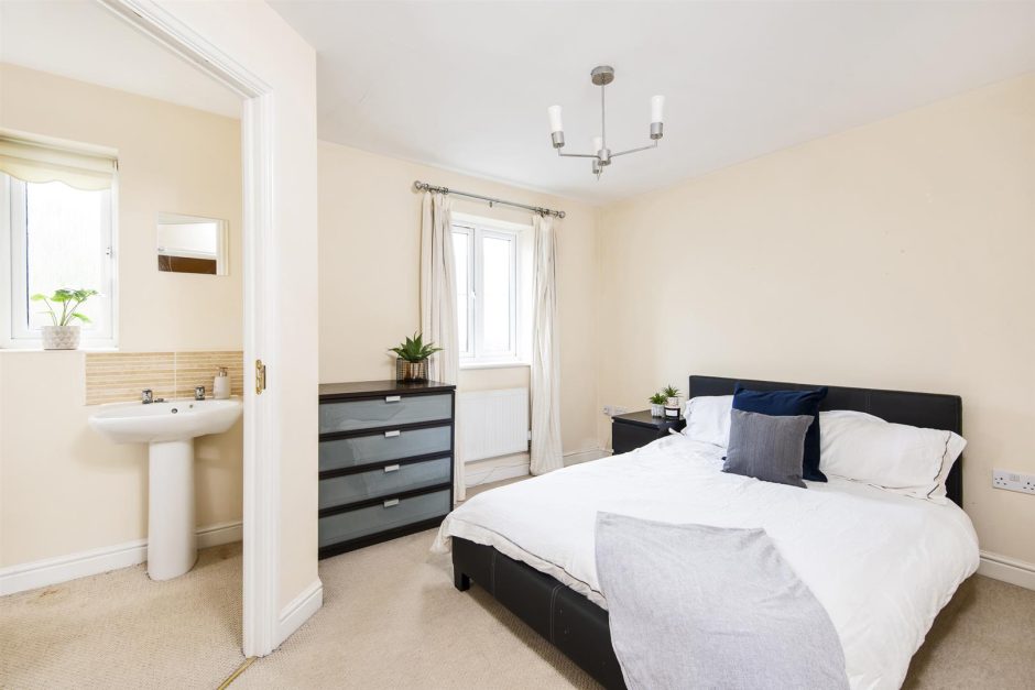 Middlewood Close, Bath