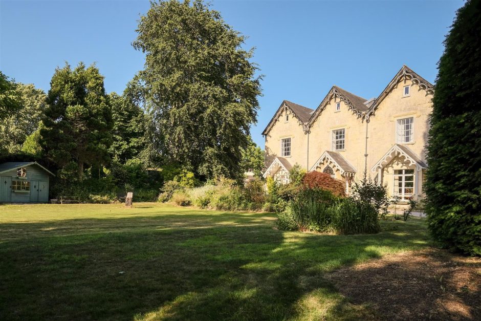 Gloucester Road, Bath