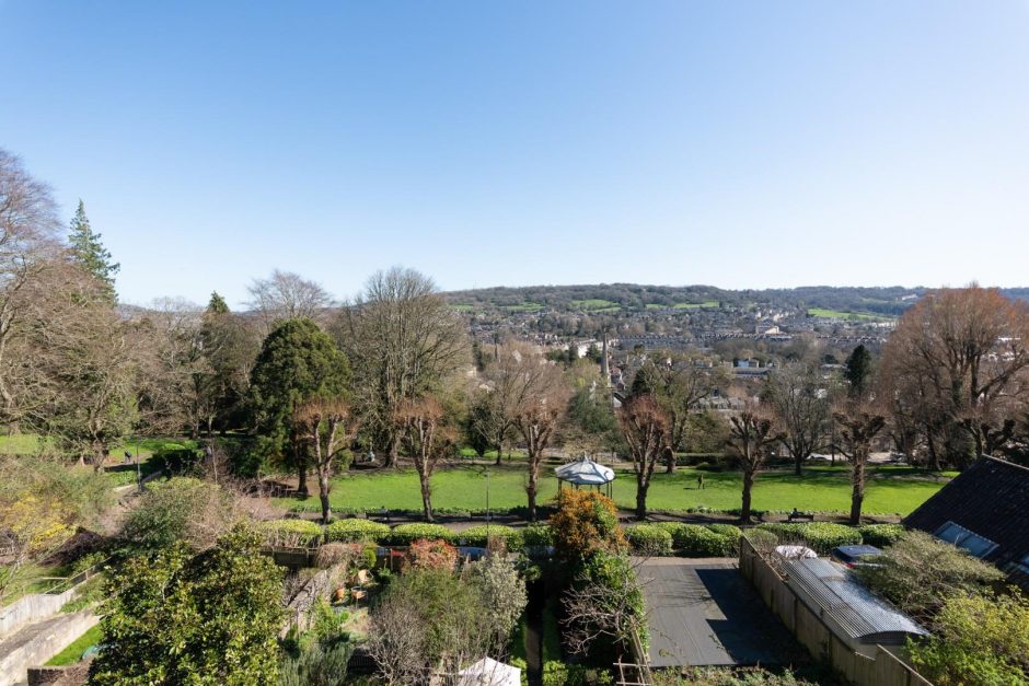 Ainslies Belvedere, Bath