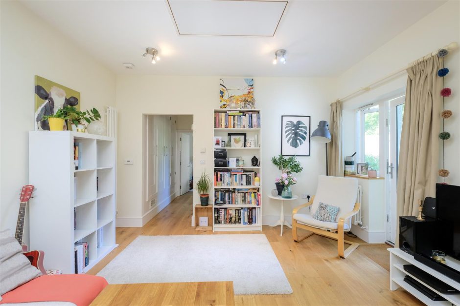 Gloucester Road, Bath