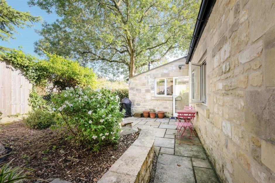 Gloucester Road, Bath