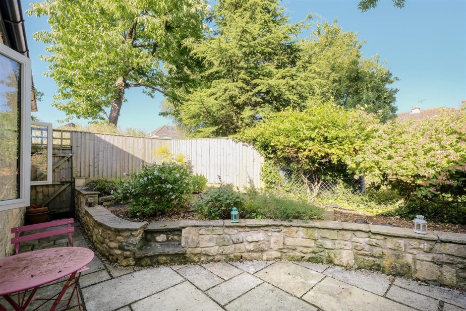 Gloucester Road, Bath